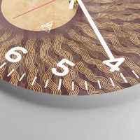 Clock face with numbers