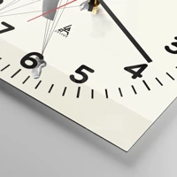 Clock face with numbers