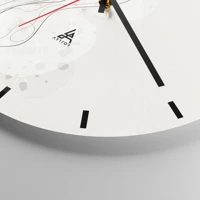 Clock face with lines