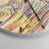 Clock face with lines