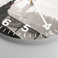 Clock face with numbers