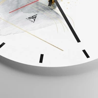 Clock face with lines