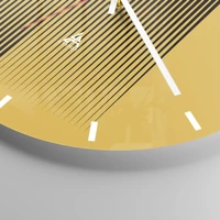 Clock face with lines