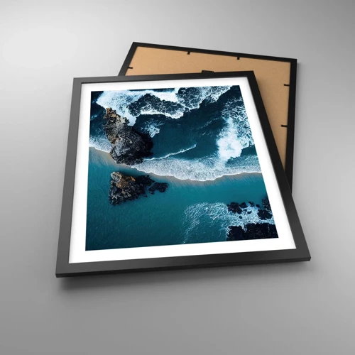 Poster in black frame - Envelopped by Waves - 40x50 cm