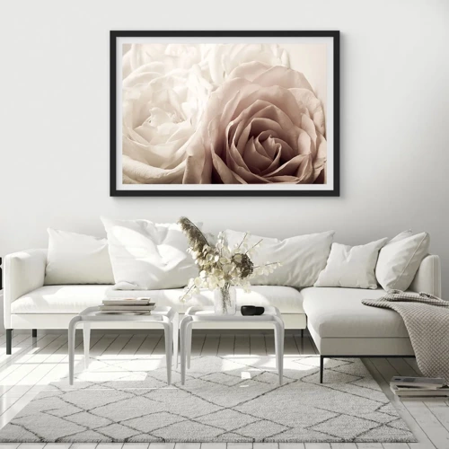 Poster in black frame - In the Heart of a Rose - 70x50 cm