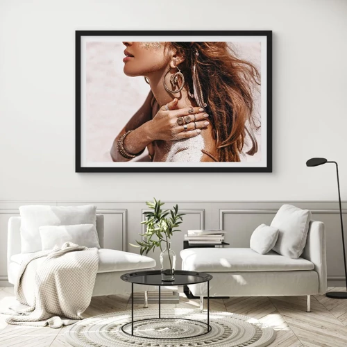 Poster in black frame - Queen of a Wild Beach - 100x70 cm