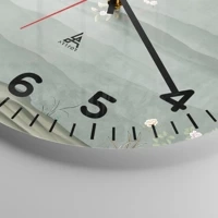 Clock face with numbers