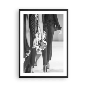 Poster in black frame - Black and white photo of models on the catwalk - 50x70cm - Stylish Parade - Modern wall decoration for the living room and bedroom ARTTOR