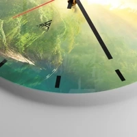 Clock face with lines