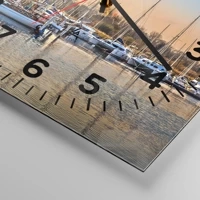 Clock face with numbers