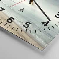 Clock face with numbers