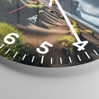 Clock face with numbers