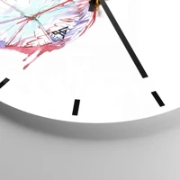 Clock face with lines