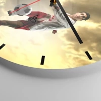 Clock face with lines