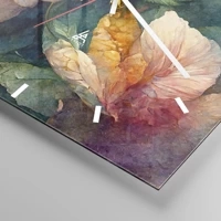 Clock face with lines