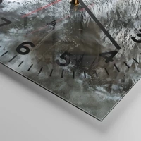 Clock face with numbers