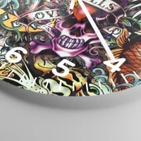 Clock face with numbers