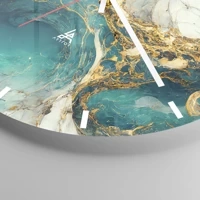 Clock face with lines