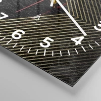 Clock face with numbers