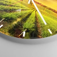 Clock face with lines