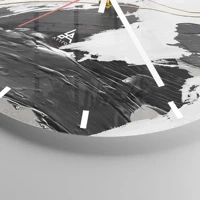 Clock face with lines