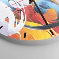 Clock face with lines