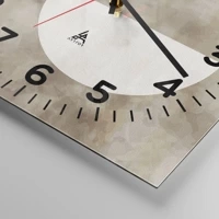 Clock face with numbers