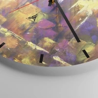 Clock face with lines
