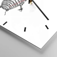Clock face with lines