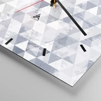 Clock face with lines