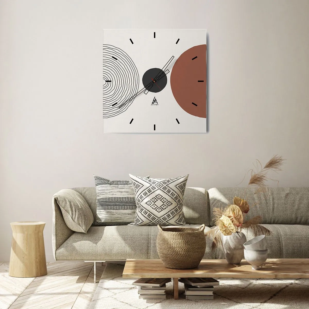 Wall clock - Clock on glass - In the Centre of Attention - 30x30 cm