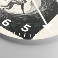 Clock face with numbers