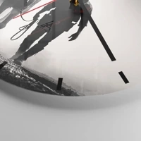 Clock face with lines