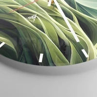 Clock face with lines