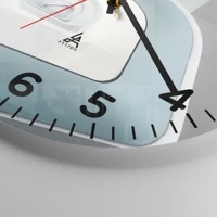 Clock face with numbers