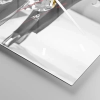 Clock face with lines