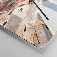 Clock face with lines