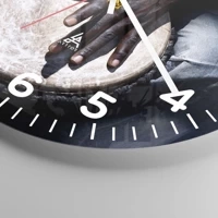 Clock face with numbers