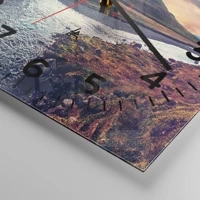 Clock face with numbers