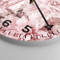 Clock face with numbers