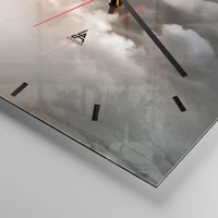 Clock face with lines