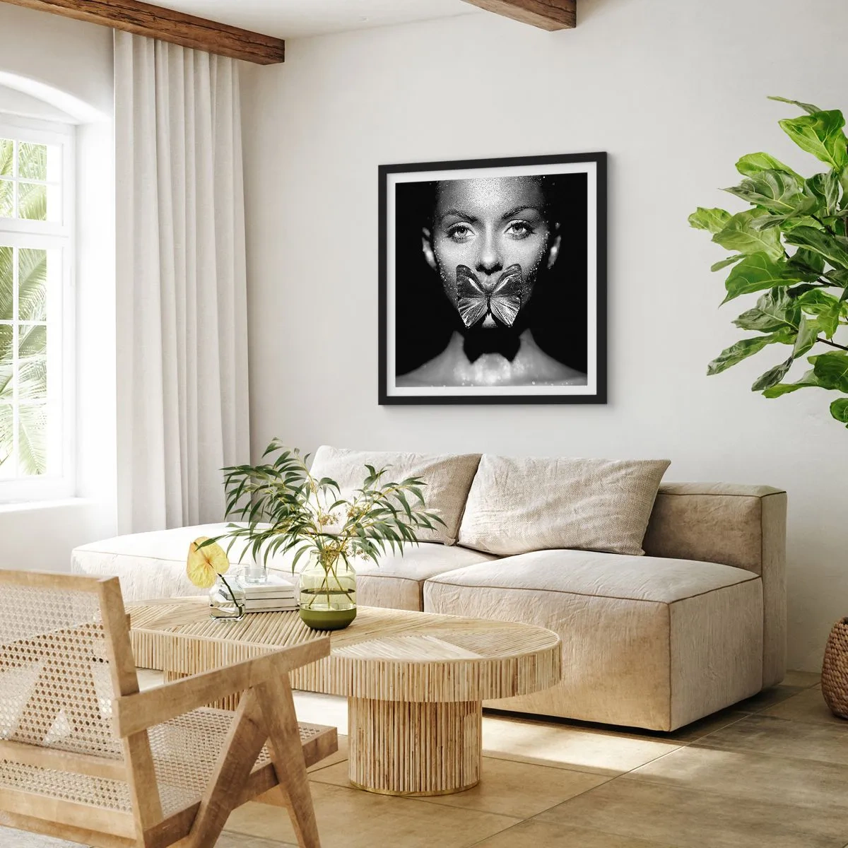 Poster in black frame - Butterfly Kiss - 50x50 cm