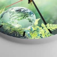 Clock face with lines