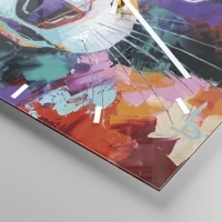 Clock face with lines