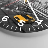 Clock face with numbers