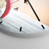 Clock face with lines