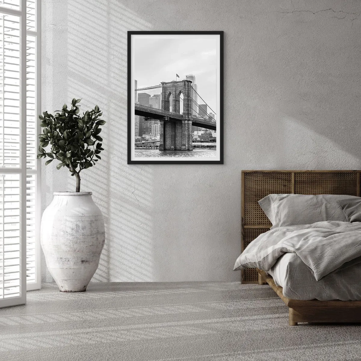 Poster in black frame - Brooklyn Bridge in monochrome - 50x70cm - New York Style - Modern wall decoration for the living room and bedroom ARTTOR