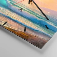 Clock face with lines