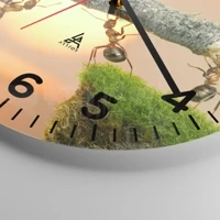 Clock face with numbers