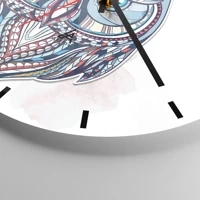 Clock face with lines